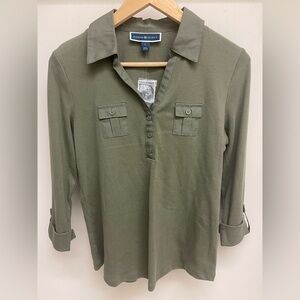 Karen Scott olive green polo shirt Size Small 100%cotton